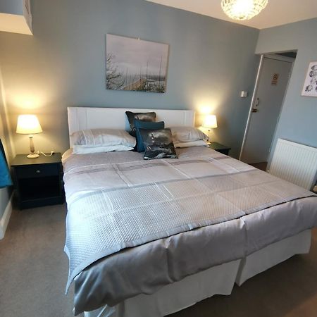 Greenlands Guest House Weymouth Room photo